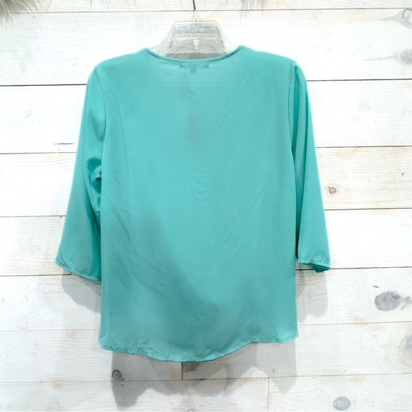 NWT Gibson chiffon faux wrap top ❤️ - Picture 4 of 6